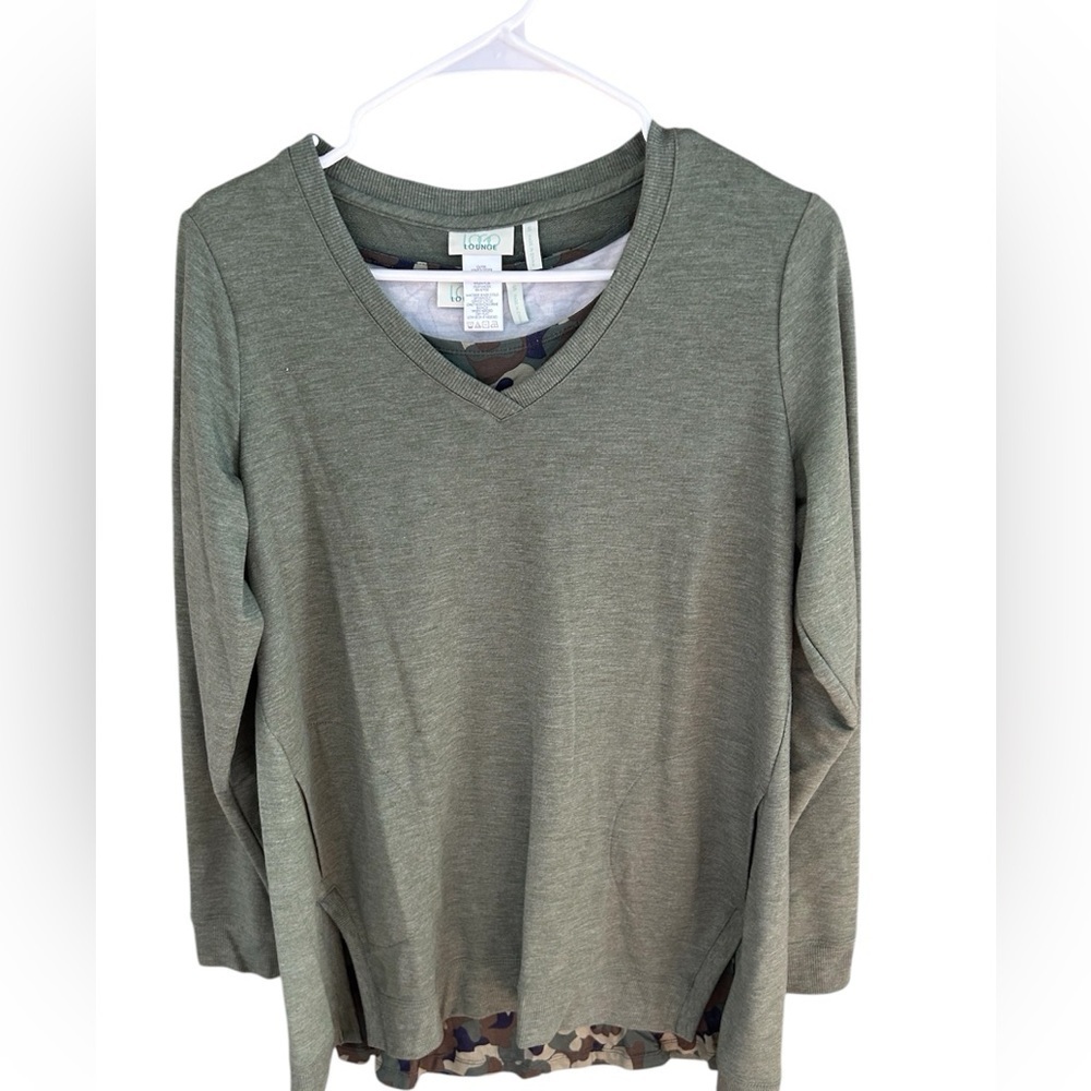 LOGO Lounge by Lori Goldstein French Terry Top Camo Knit Twinset Green Size S